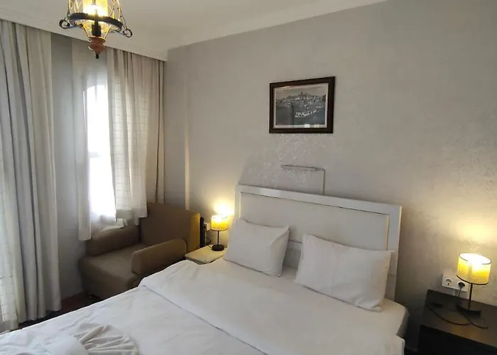 Antique And Istanbul